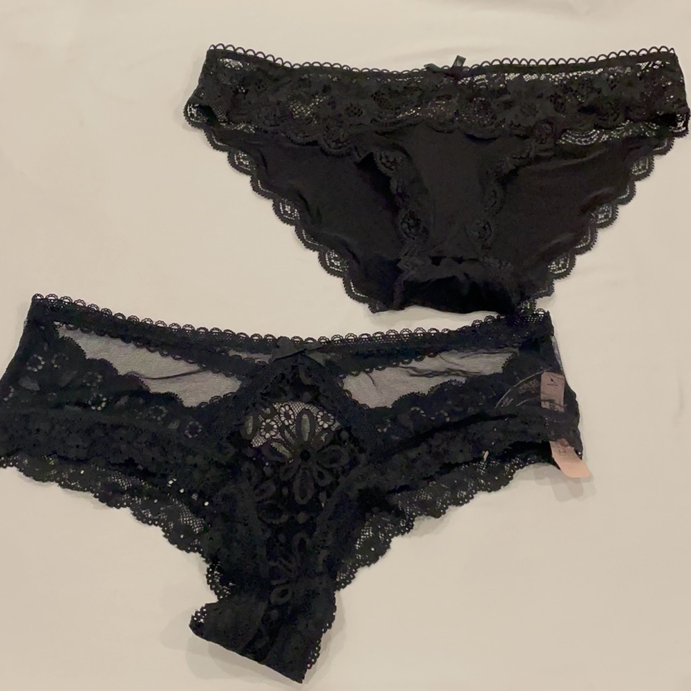 NEW WITH TAGS VICTORIA’S SECRET SIZE S 2 PK OF BLACK CHEEKY PANTIE